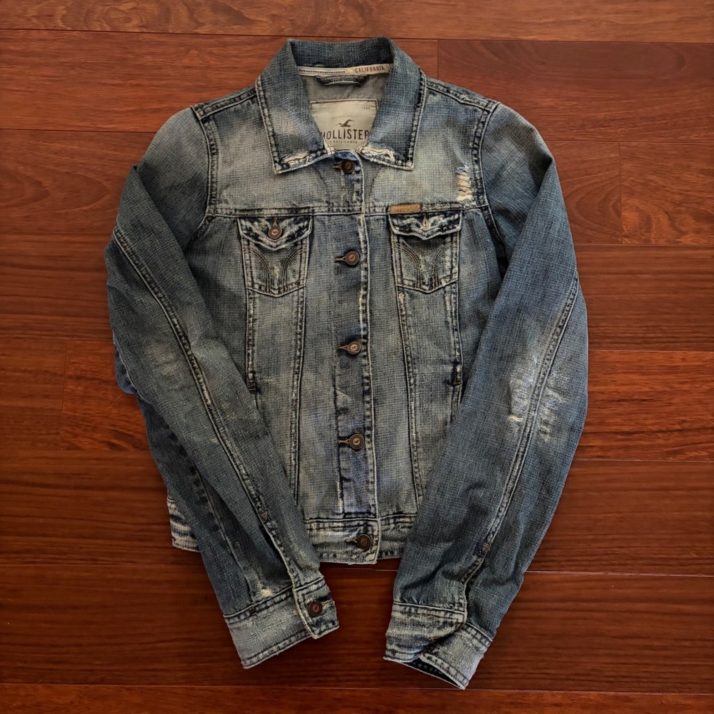 Hollister Women Denim Trucker Jacket Large Blue Distressed Faded Y2K Gorpcore